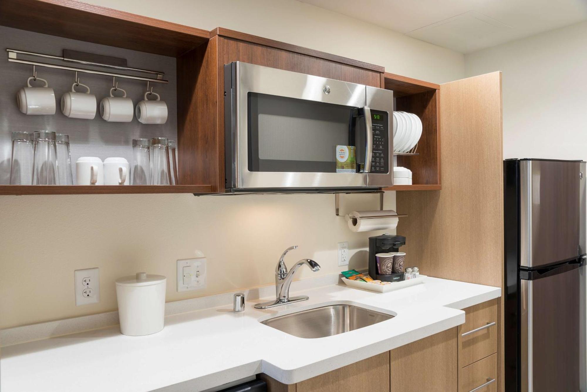 King Suite - Hearing Access/Non-Smoking