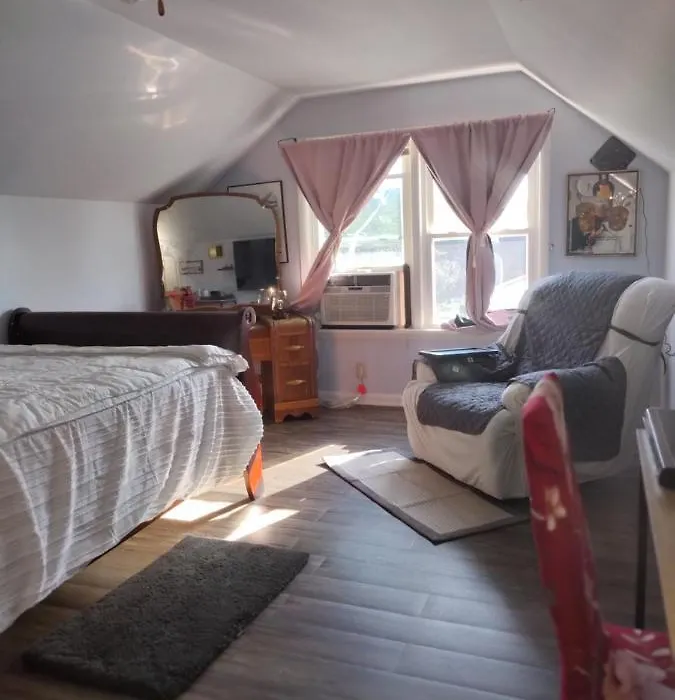 Cozy Place Second Floor-1