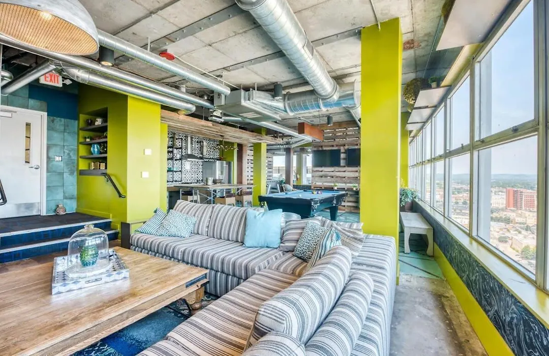 Cozysuites 800 Tower 1Br With Gym! 11-1
