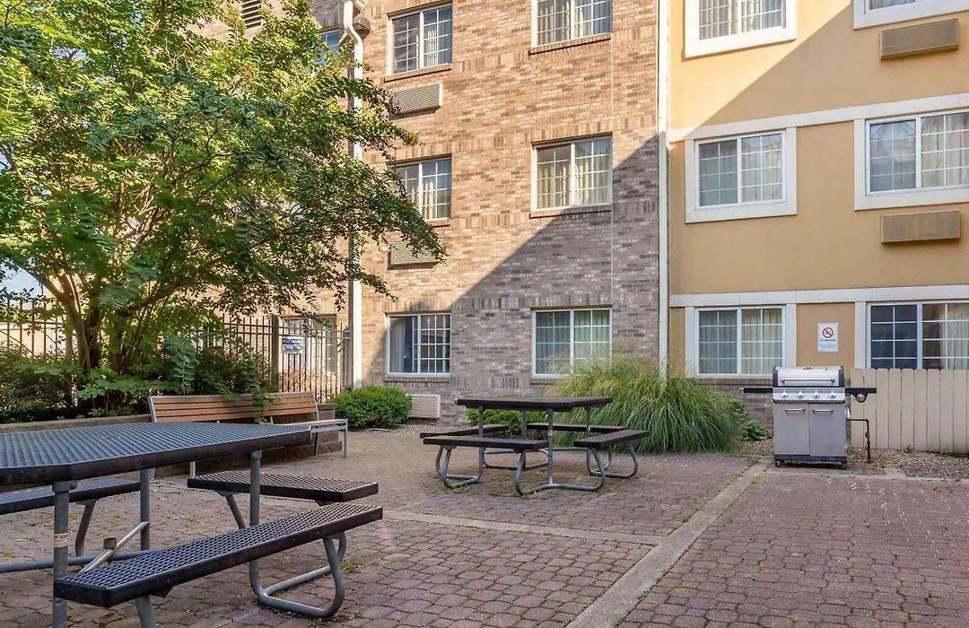Extended Stay America Suites - Louisville - Alliant Avenue-1
