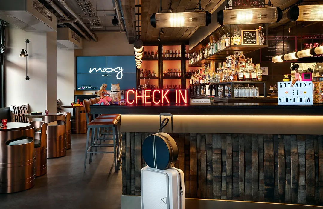 Moxy Louisville Downtown-1