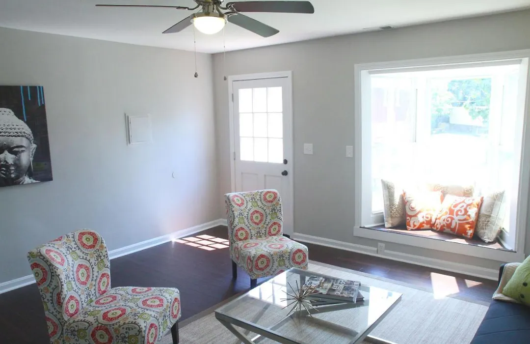 The Orange Door-Sleeps 10-1