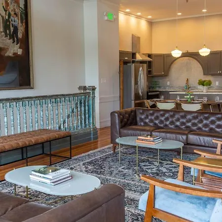 Highland Station At The Bellwether Hotel-2