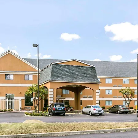 Quality Inn & Suites University-Airport-2