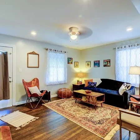 Conv Location-Easy Access-3 Bd 1.5 Bth-Sleeps 6-8 Villa-3
