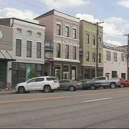 Two Bedroom Apartment In Historic Nulu Property-2
