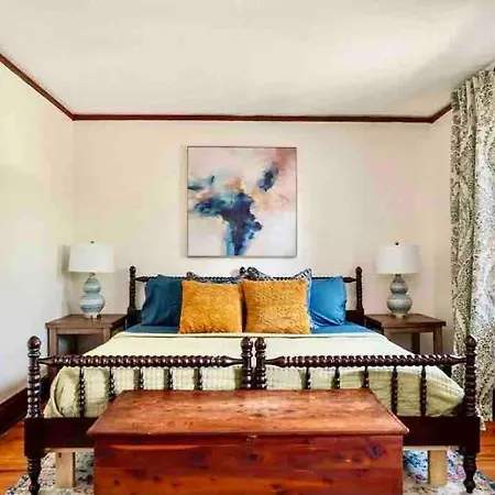 Highlands 3 Bedroom - Walk To Bars, Resturants-3
