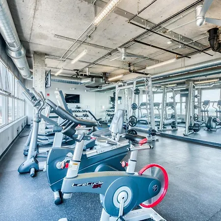 Spacious 2Br 2Ba Cozysuites With Gym! 30-2