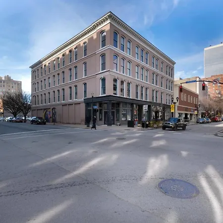 Apartment With King Bed In Downtown Louisville-2