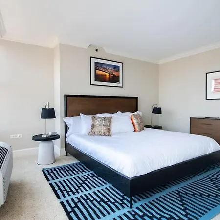 Cozysuites 800 Tower 1Br With Gym! 15-3