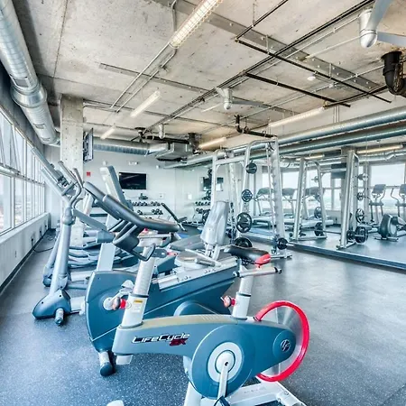 Cozysuites 800 Tower 1Br With Gym! 11-2