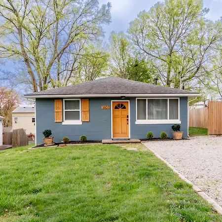 Cozy Cottage-Bourbon Trail, Expo, Yum, Derby!-3