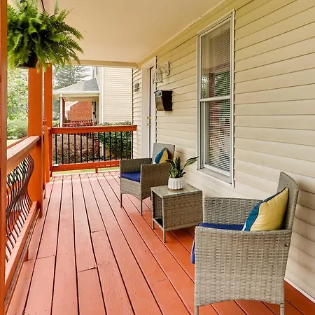 Walkable Apt Near Kentucky Derby!-2